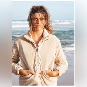 New without tags Roxy jacket Size M